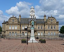 Ossett town hall, West Yorkshire (exterior)