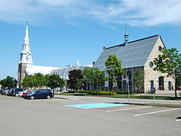 Gatuvy i centrala Rimouski.