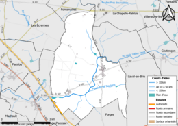 Carte en couleur présentant le réseau hydrographique de la commune