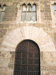 Porta plaça Manises