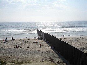 Praia em Tijuana na fronteira