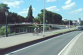 La passerelle Mativa depuis le quai Mativa.