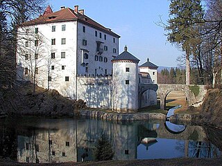 Snežnik Castle