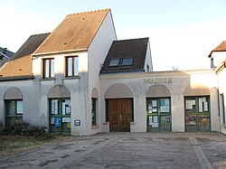 Skyline of Villeneuve-sur-Auvers