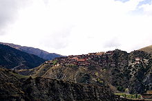 Dzongsar Monastery 01.jpg