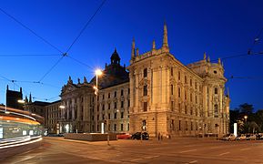 Palace of Justice, Munich: At dusk