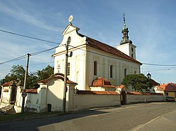 Kostel sv. Prokopa ve Středoklukách