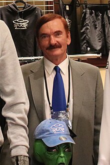 Travis Walton na Międzynarodowym Kongresie Ufologicznym w Phoenix w Arizonie w 2019 roku.