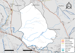 Carte en couleur présentant le réseau hydrographique de la commune