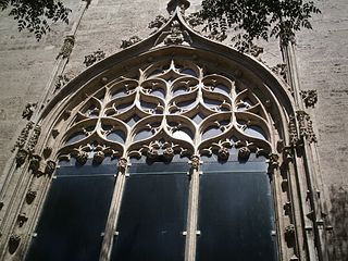 Detalle de ventana gótica.