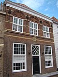 Heusden,Oudheusdensestraat 15, afgetopte Dordtse gevel