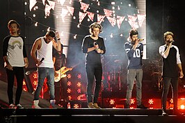 De bandleden van One Direction, v.l.n.r. Louis Tomlinson, Liam Payne, Harry Styles, Zayn Malik, Niall Horan