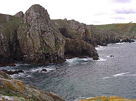 Cliffs near Goulien