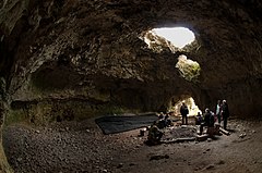 Brillenhöhle interior