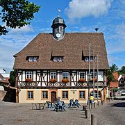 Town hall Grötzingen (exterior)