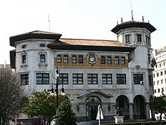 Edificio de Correos de Santander.