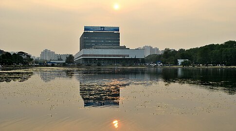 Останкинский пруд