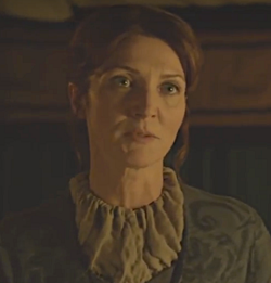 Catelyn Stark (Michelle Fairley) a Trónok harca Csontok kertje című epizódjában (2012)