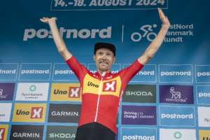 Magnus Cort jubler på podium