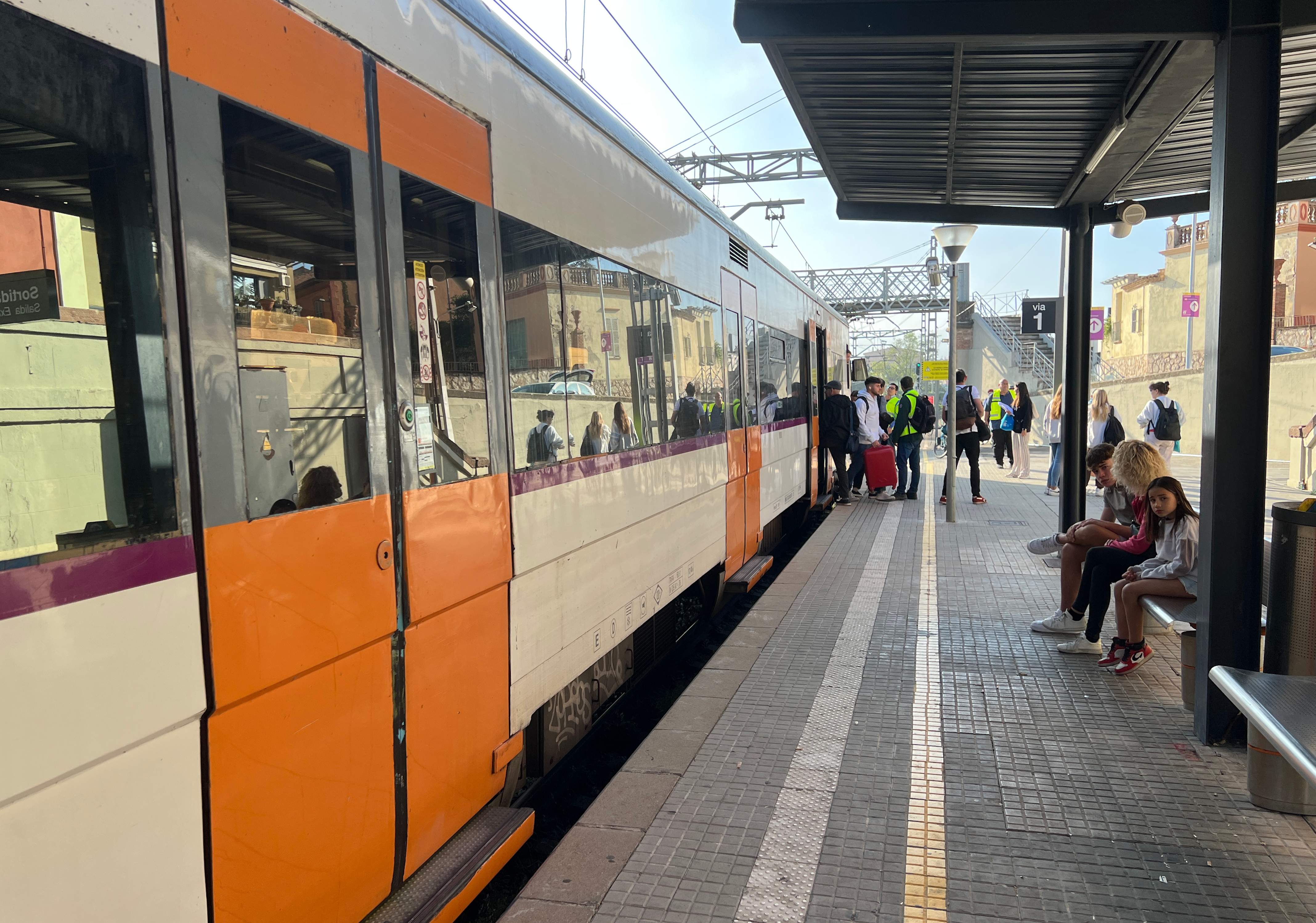 Una incidència al Prat de Llobregat provoca retards a l'R13, R14, R15, R16, R17, R2, R2 Nord i R2 Sud