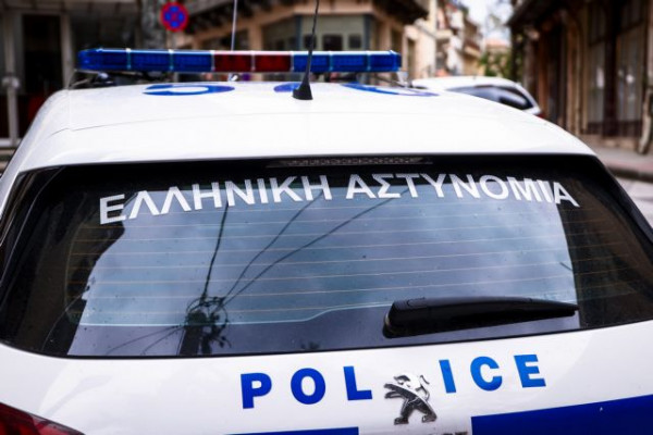 Καλλιθέα: Συνελήφθησαν ανήλικοι – Ξυλοκόπησαν νεαρό και του έκλεψαν το κινητό