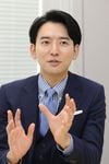 インタビューに応じる、フジテレビの生田竜聖アナウンサー＝東京・台場（撮影・中井誠）