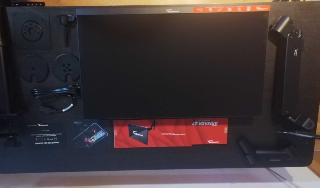 HyperX Armada 27 Gaming Monitor gesamter Lieferumfang