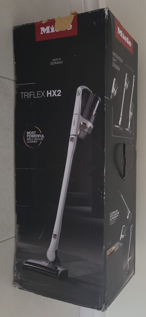 Miele Triflex HX2 Akku-Staubsauger Verpackung