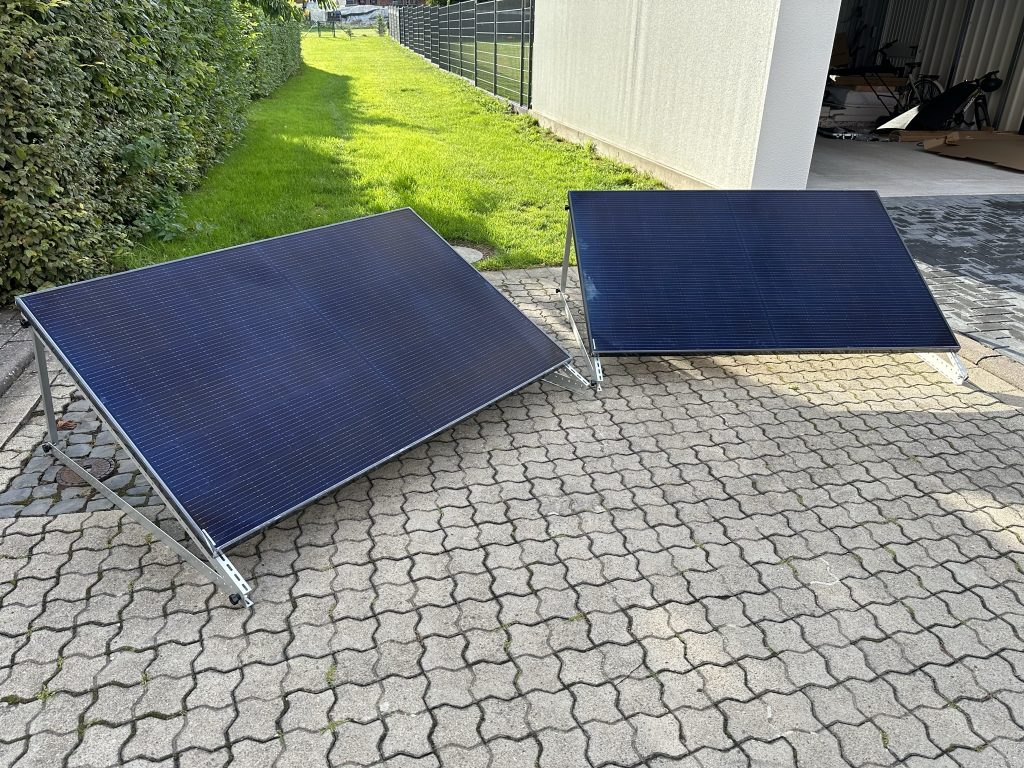 EcoFlow Powerstream Balkonkraftwerk beide Solarpanels