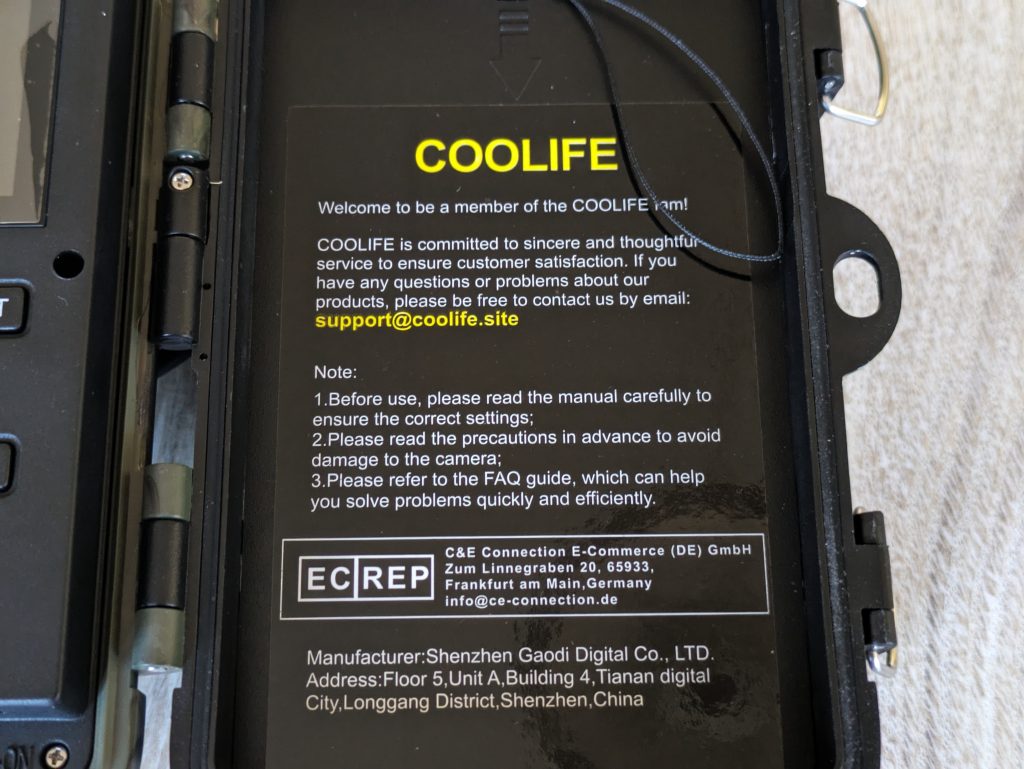 Batteriefach der Coolife H881 Wildkamera, geschlossen