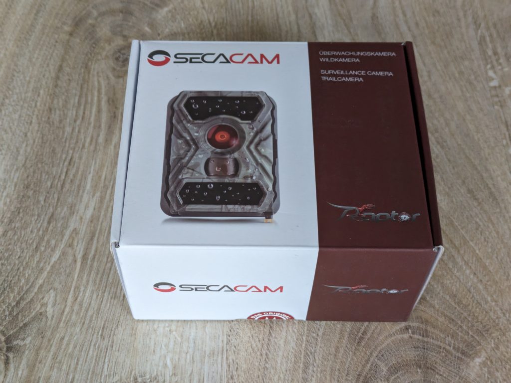 Verpackung der SECACAM Raptor Wildkamera von vonre