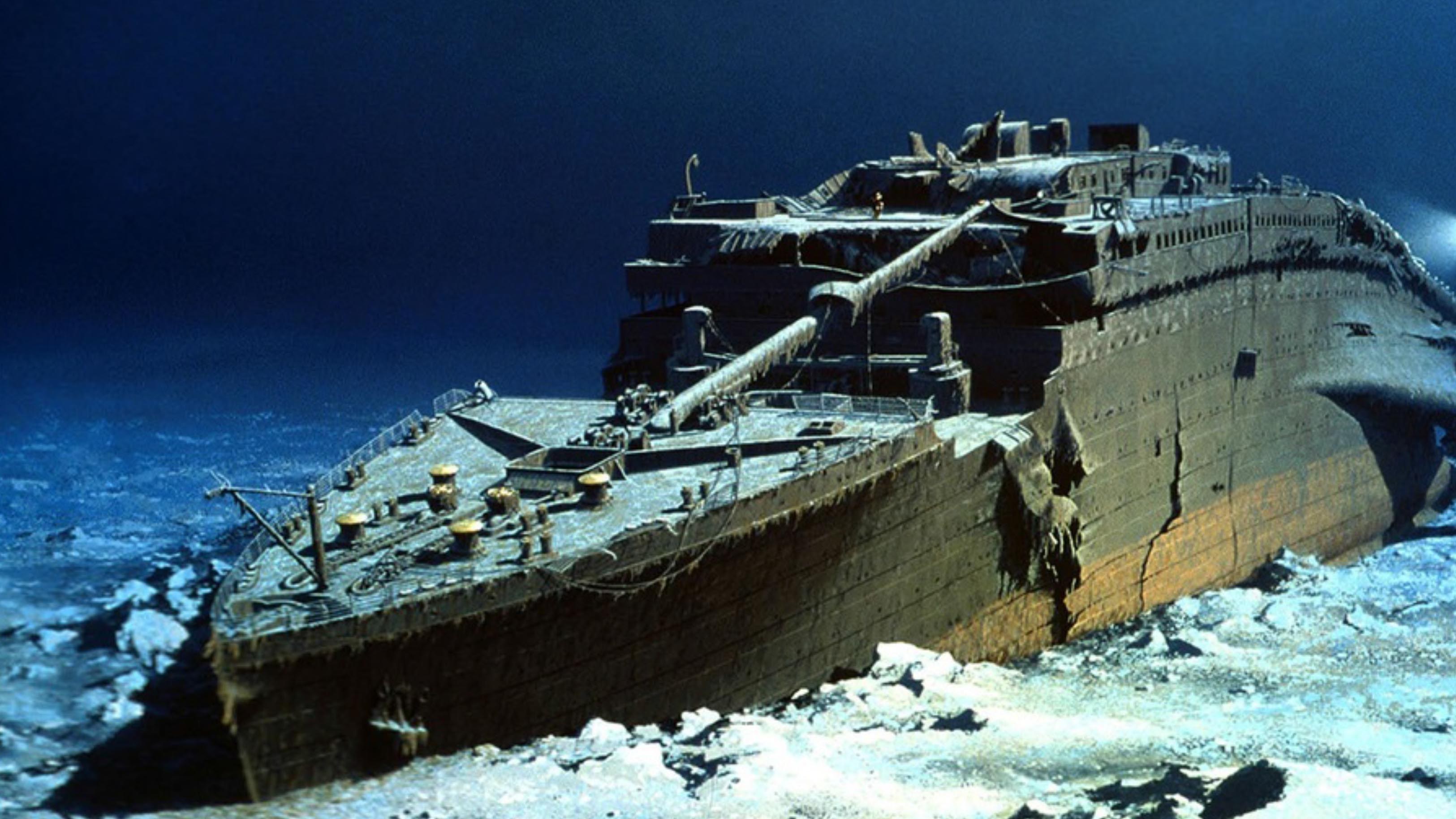 Titanic expedition sets sail to capture 3D map of wreck