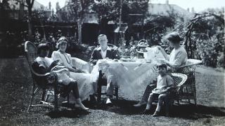 A family afternoon tea in August 1924