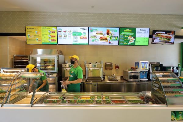 Subway Meriahkan Akhir Tahun dengan Menu Beef Brisket dan Turkey Club